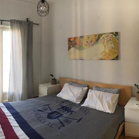 Cosy Apartment In Metaxourgeio Athens Luaran gambar
